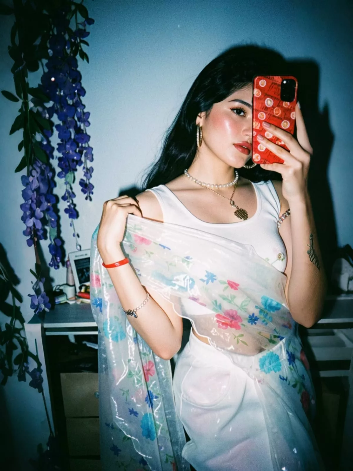 Instagram Cinematic Flash Filter AI Photo Editing Prompt