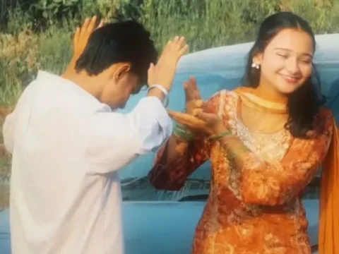 Kaun Tujhe CapCut Template 2026